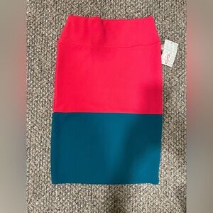 😵‍💫 3/$12 NWT LuLaRoe Vibrant Pink and Teal Pencil Skirt